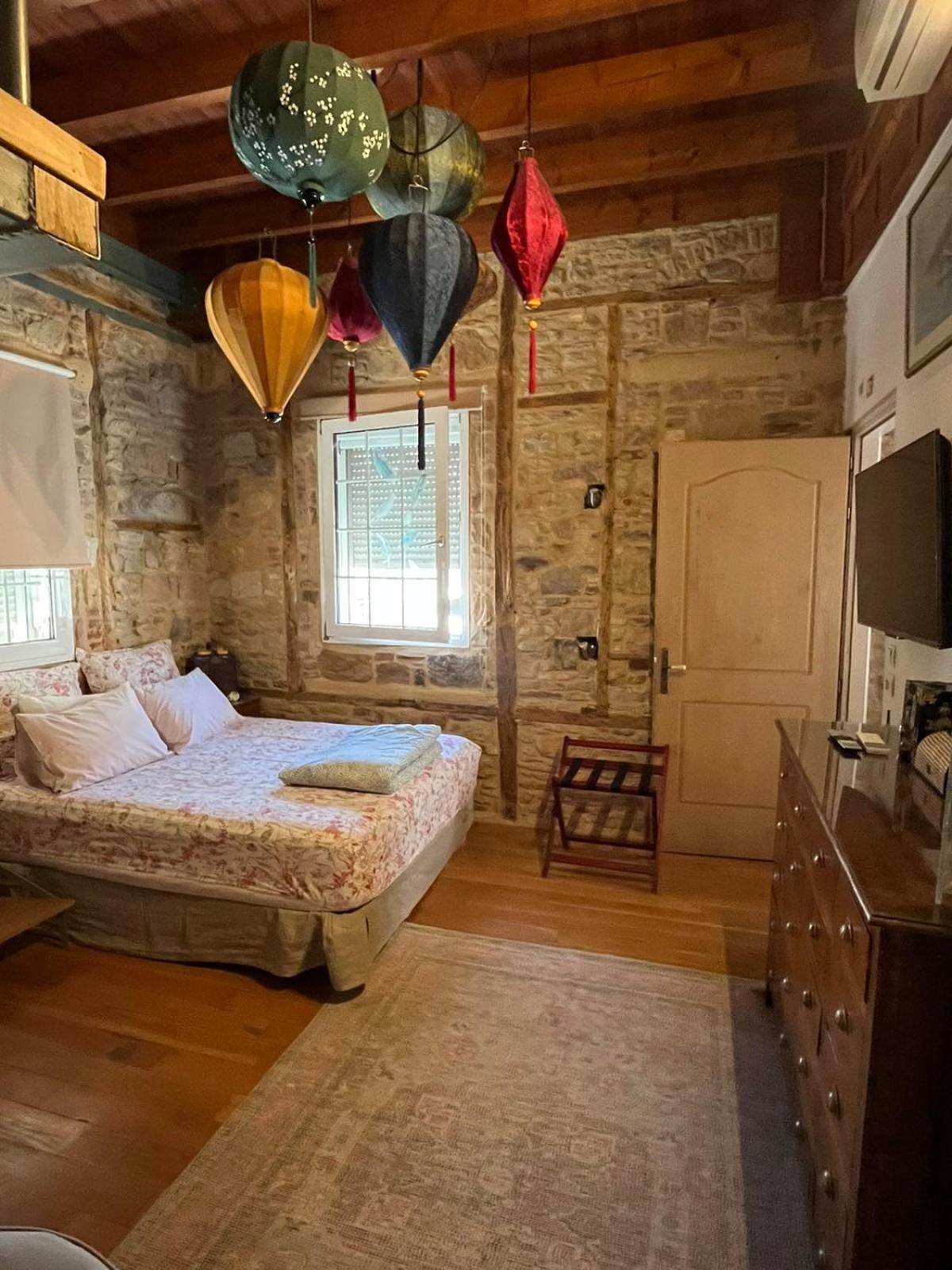 Homeric Poems-Ομηρικα Ποιηματα Chios Town Exterior foto