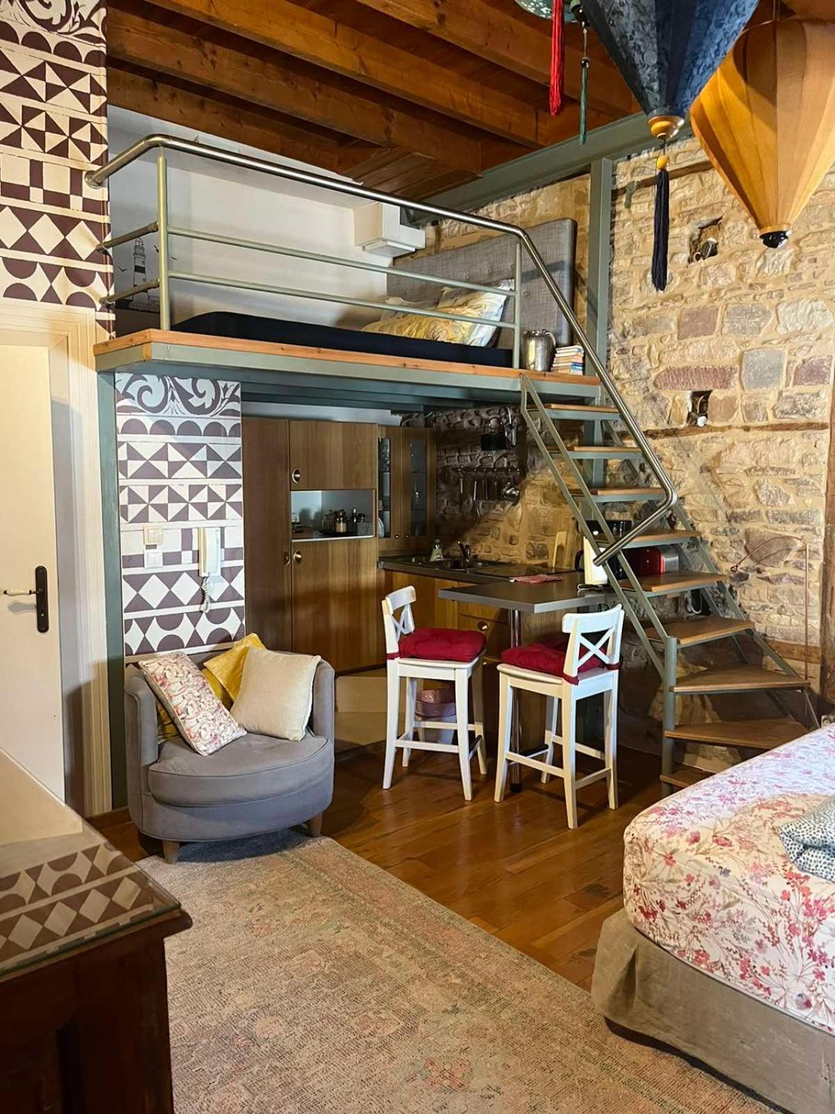 Homeric Poems-Ομηρικα Ποιηματα Chios Town Exterior foto